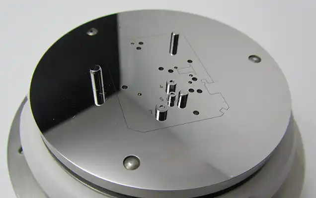 Assemblage, Finition