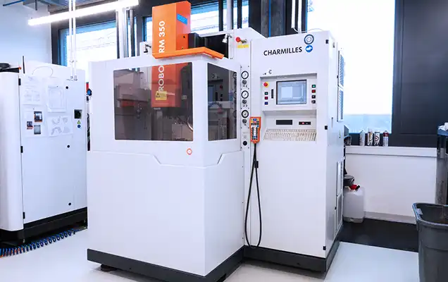Charmilles Roboform 350